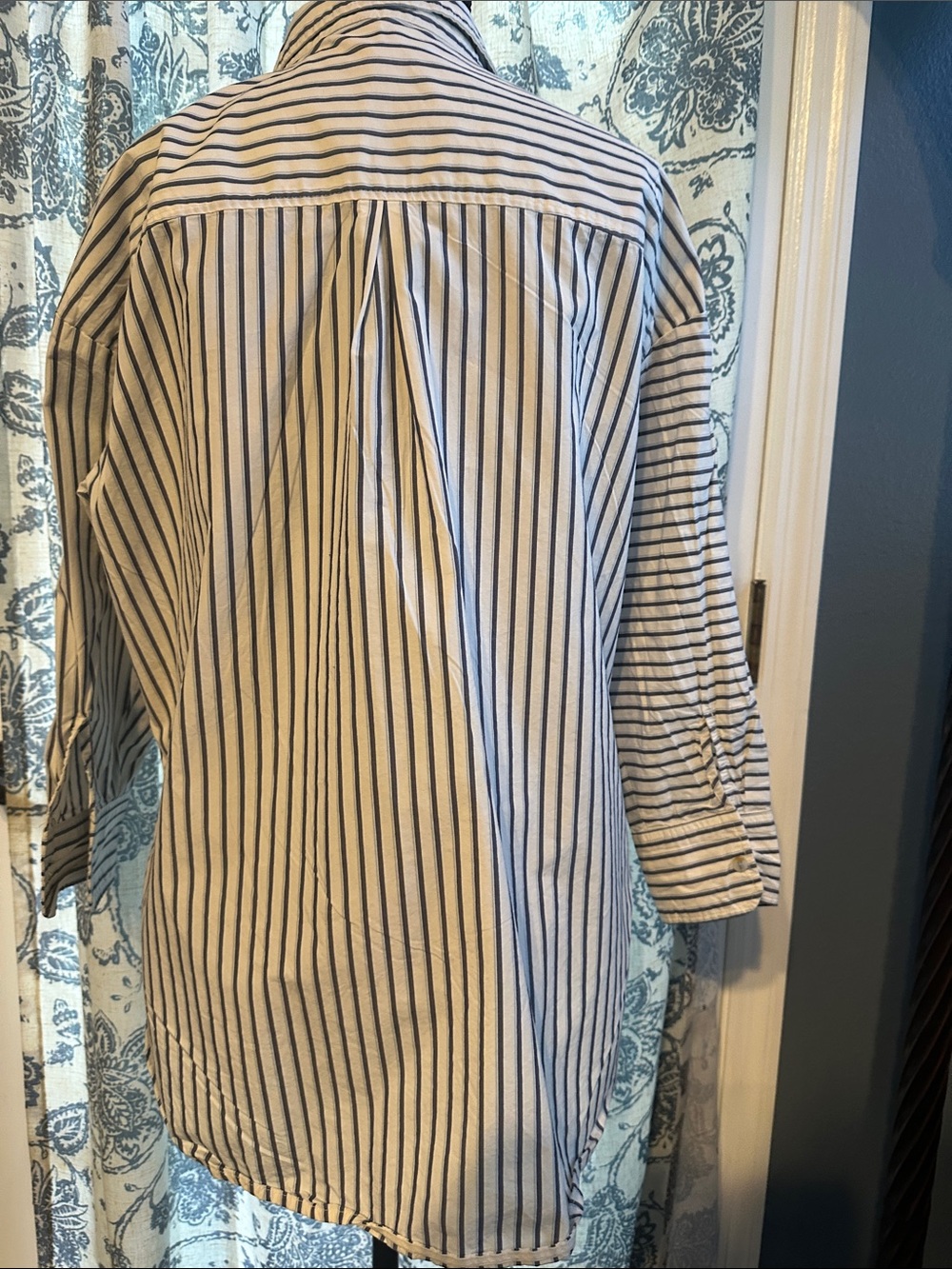 Anthropologie Striped Button-Down Shirt in White and Navy - Picture 4 of 7